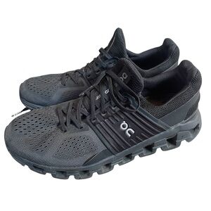 ON RUNNING CLOUD SWIFT WOMENS RUNNING SNEAKERS 9.5